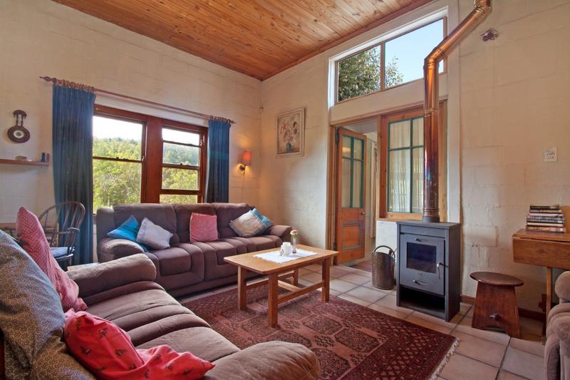 4 Bedroom Property for Sale in Meadowsteads Western Cape